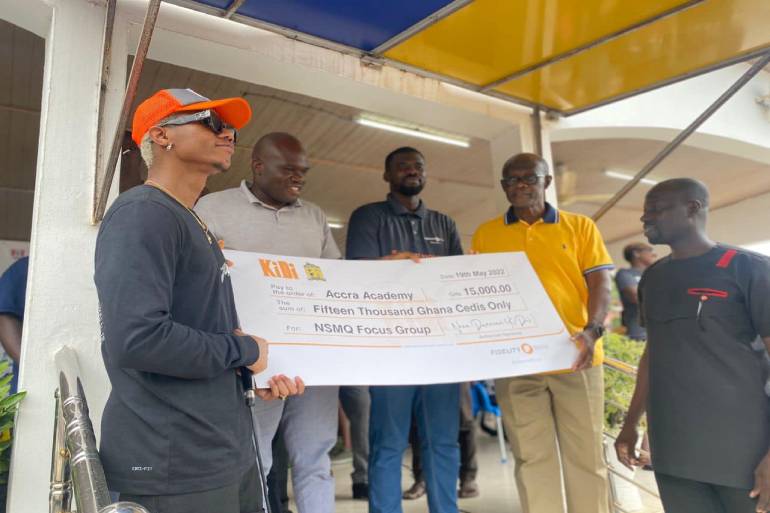 KiDi gifts Accra Academy GH¢15,000 to prepare for NSMQ
